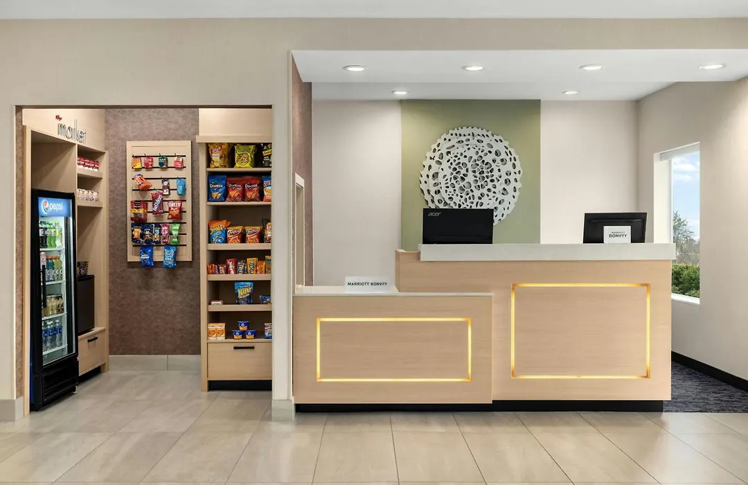 Fairfield Inn & Suites Indianapolis Airport-1